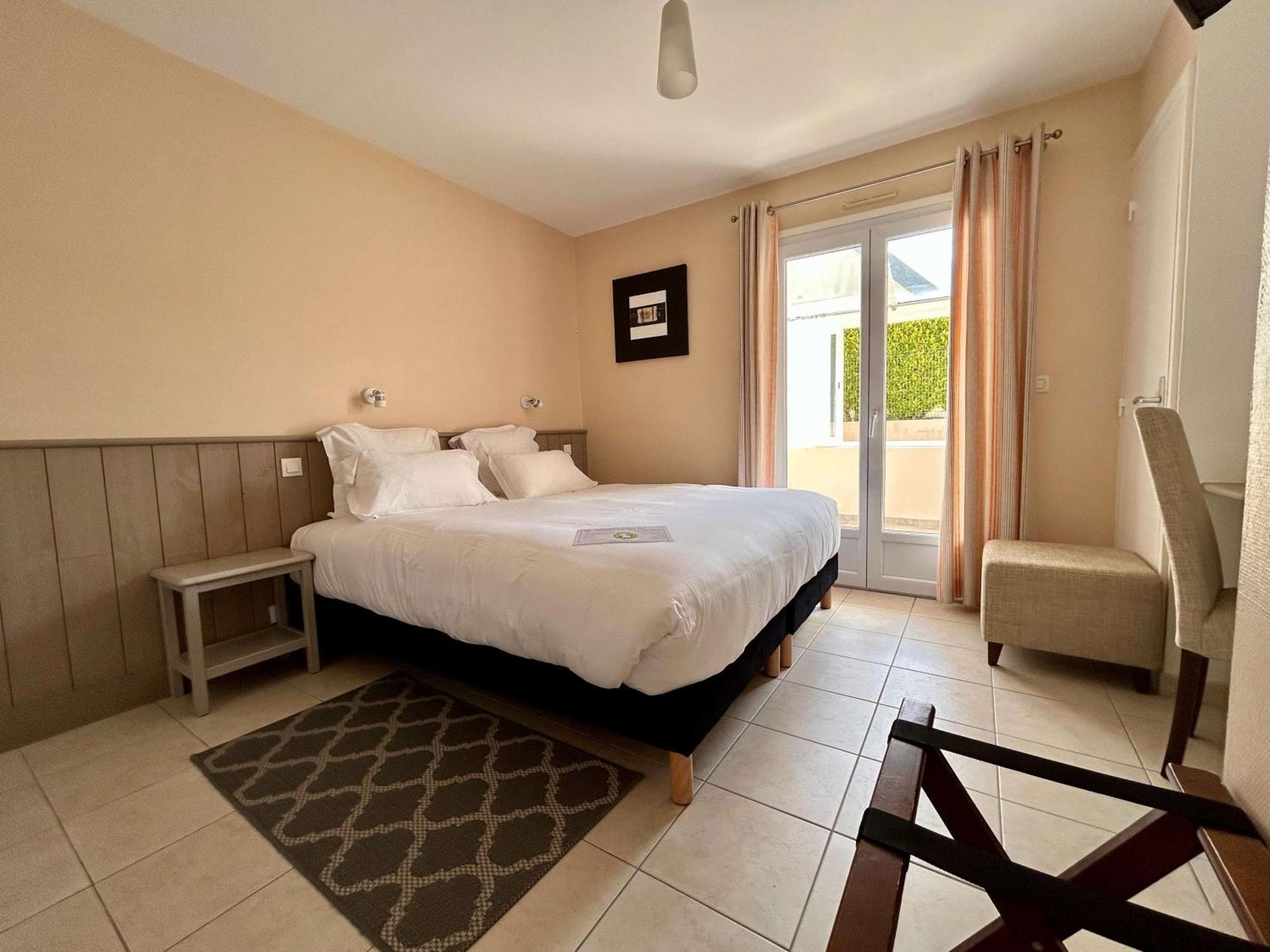 Brit Hotel Lannion-Perros Guirec Экстерьер фото